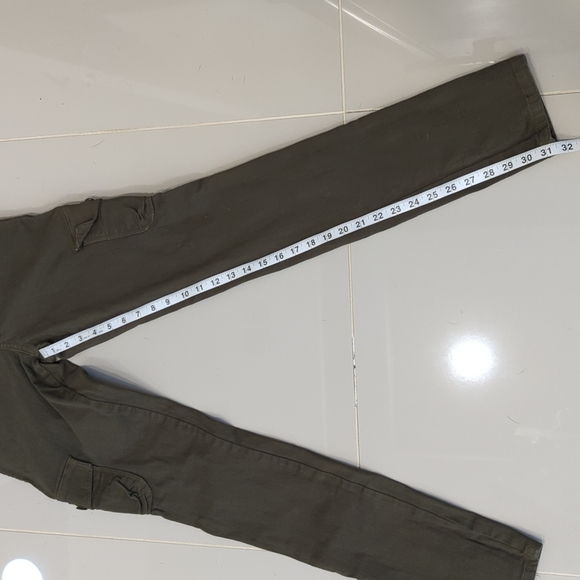 Low rise cargo pants Sz 25 - Picture 7 of 7